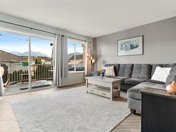 5th image of 6480 Vedder Rd #10