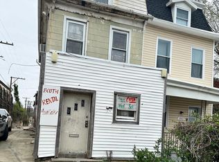 1905 N Ellamont St, Baltimore, MD 21216