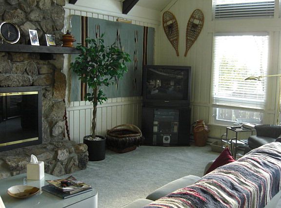 2nd image of 104 Mariah Cir