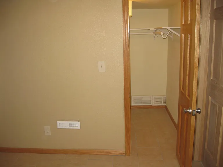 2701 Delaware St SE #4 — Photo 6