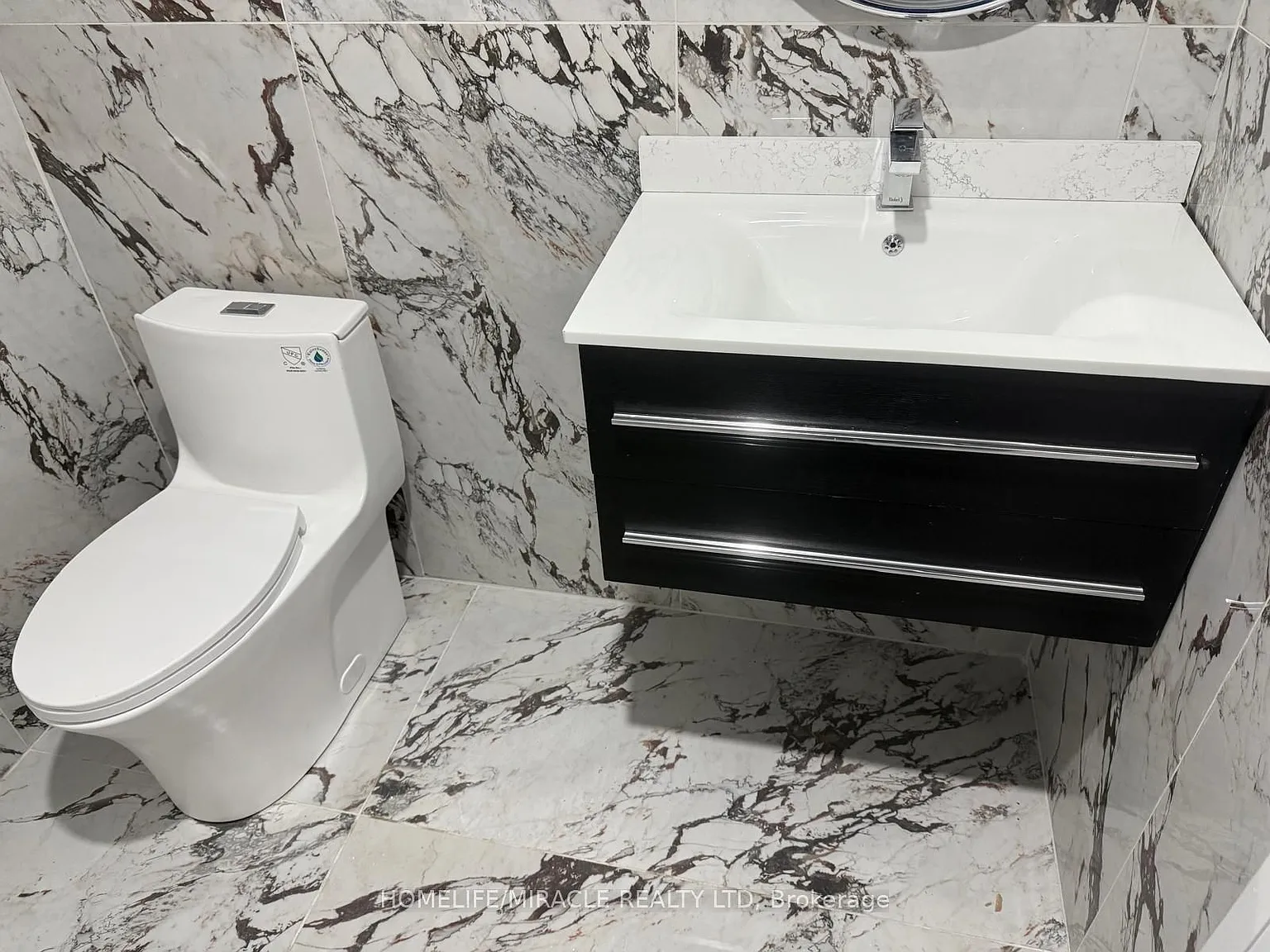 Studio, $1,399 — Photo 4