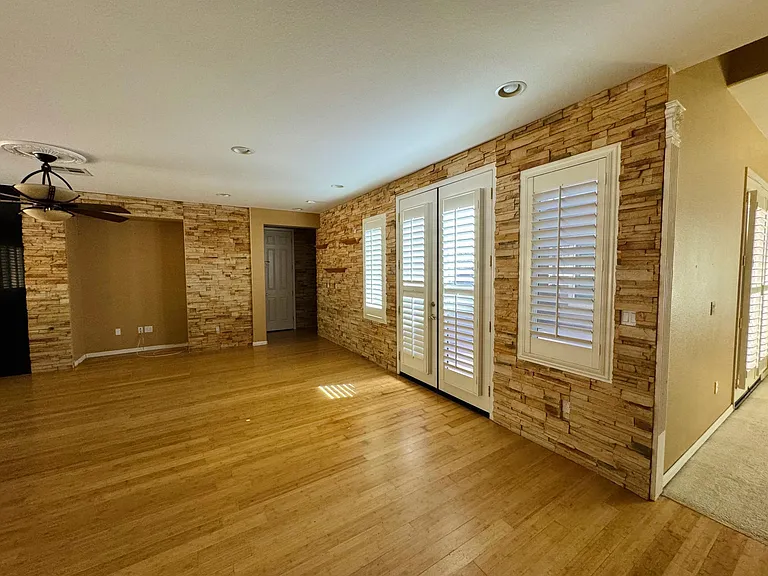 173 Popolo Dr — Photo 6