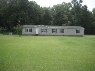 1409 Dorothys Dr, Effingham, SC 29541