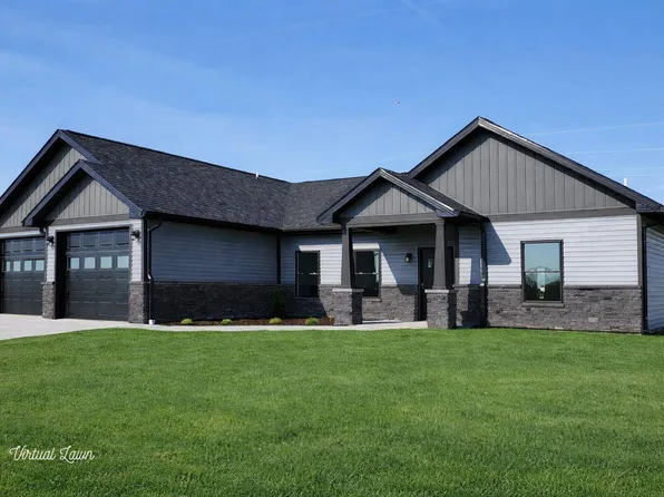 387 Country Ct, Loogootee, IN 47553