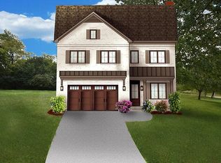 Aston Pl, Cincinnati, OH 45241