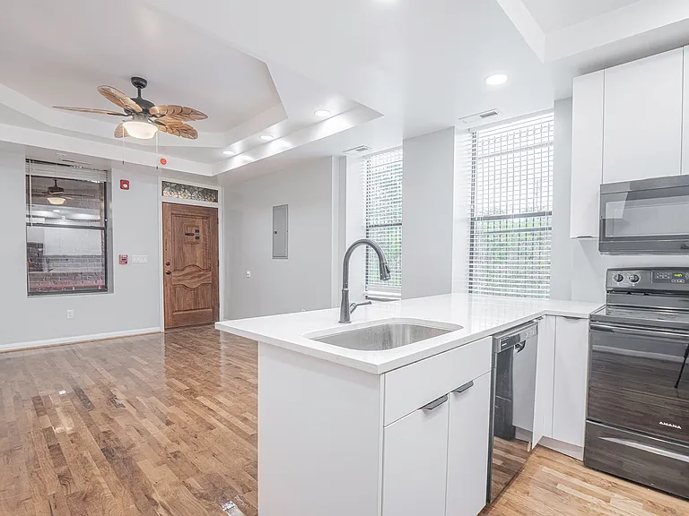 802 Central Ave #6 — Photo 7