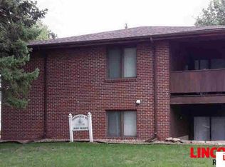 2507 E St, Lincoln, NE 68510