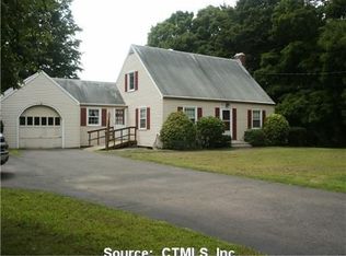 131 Mack Rd, Middlefield, CT 06455