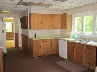 207 Winter St, Hopkinton, MA 01748