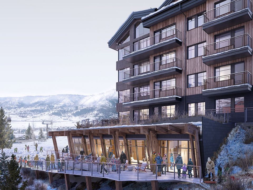 The Amble Exterior and Den