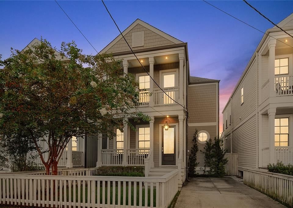 1st image of 2612 Cadiz St