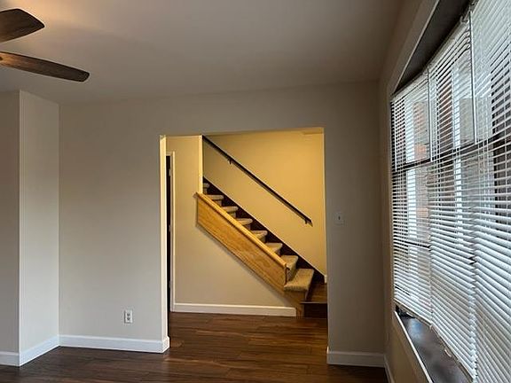 5th image of 2203 Dixon Dr