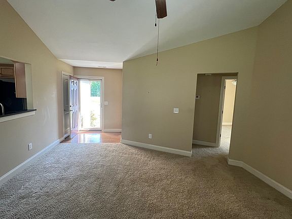 4th image of 176 W Waycliff Rd