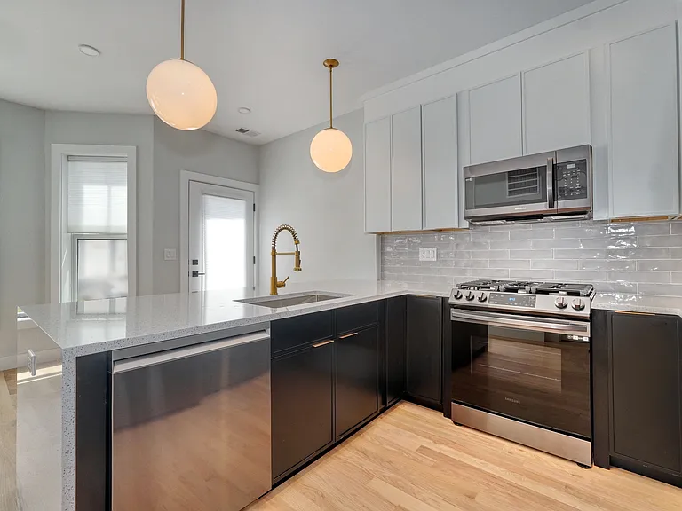 214 Havre St #1 — Photo 3