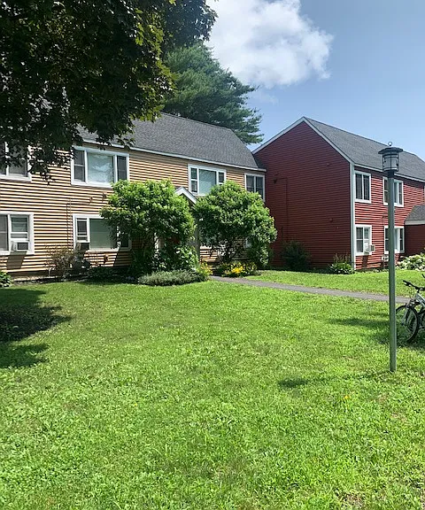 Forest Glen — Photo 16