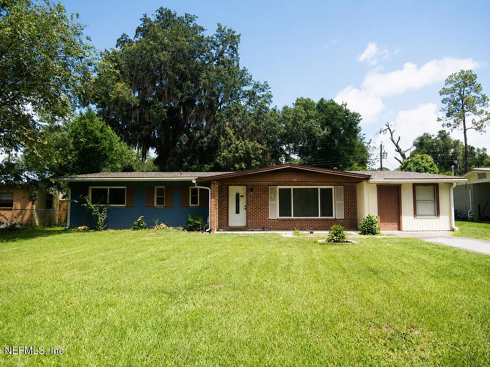 1st image of 104 OAKDALE Drive