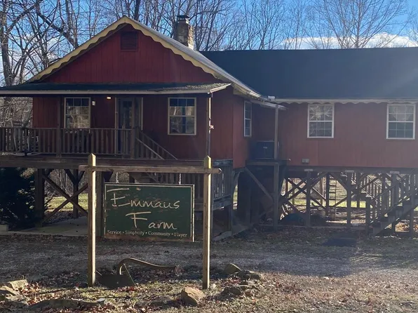 2925 Lower Kinney Rd, Vanceburg, KY 41179