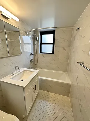 Rented by UES Management | media 8