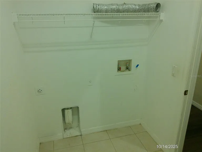 6376 Sedgeford Dr — Photo 20