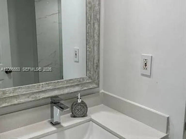 9800 W Bay Harbor Dr #603 — Photo 20