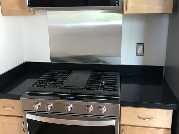 3rd image of 3680 17th St #2