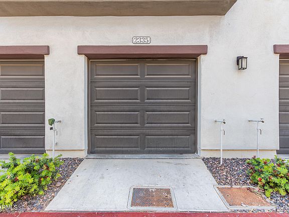 5th image of 2335 E HUNTINGTON Drive