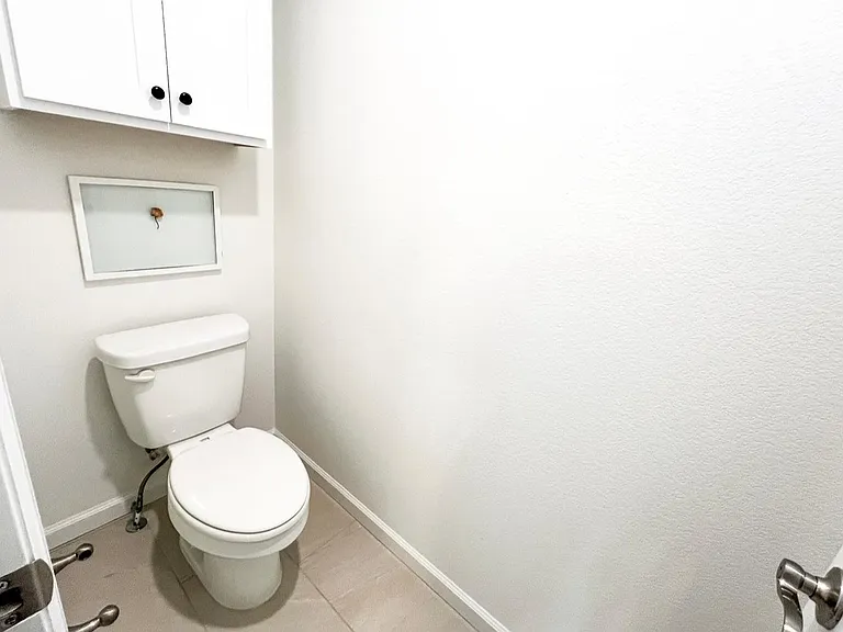 310 W Tyler Rd — Photo 11