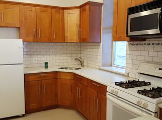 457 40th St APT 1R, Brooklyn, NY 11232