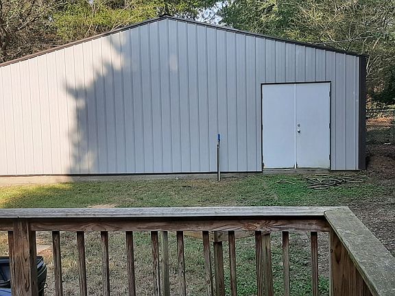 3rd image of 26 Overstreet Cir
