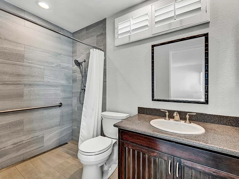 23495 Porter Cir — Photo 19