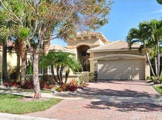 9665 Via Grande W, Wellington, FL 33411
