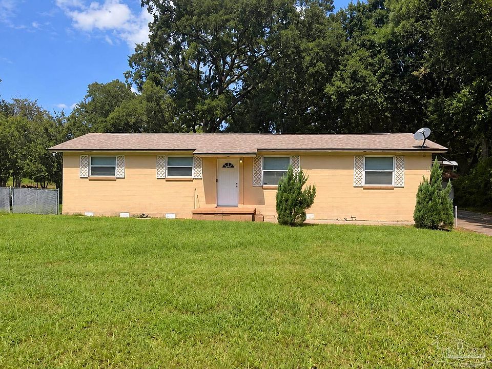 1st image of 8021 Beaver Cir