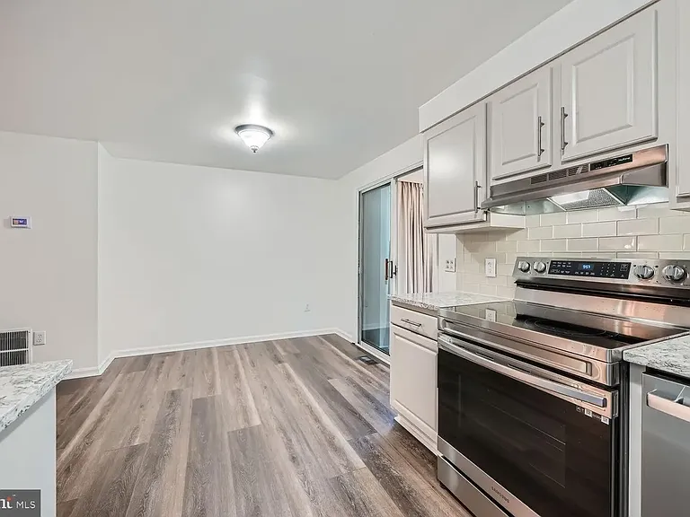 682 Saint Georges Station Rd — Photo 5