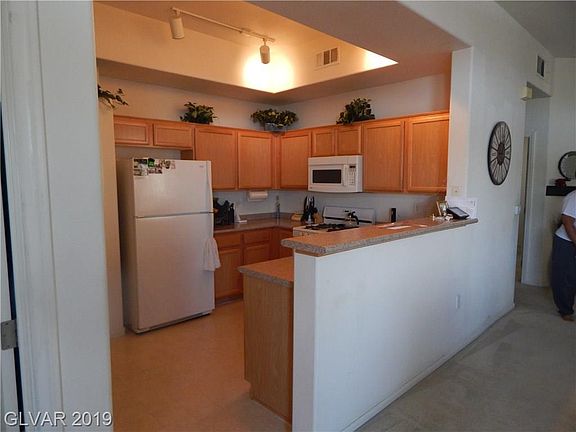 2nd image of 10630 Calico Mountain Ave Unit 102