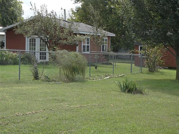 5th image of 253 N Highway 137