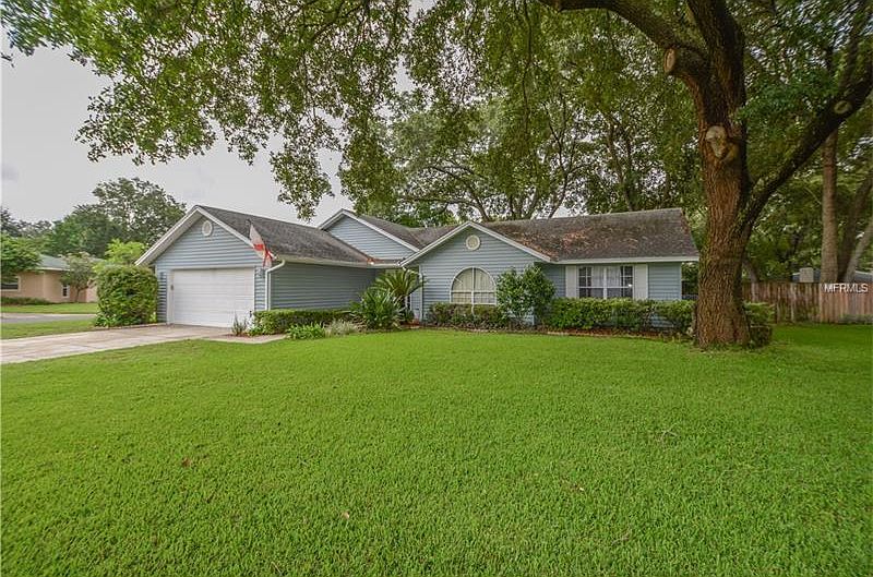 1st image of 701 Woodrow Dr