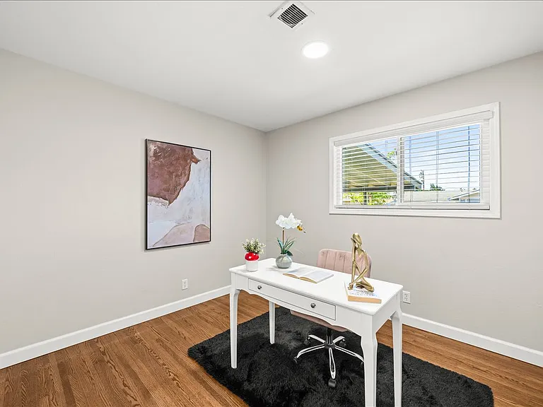 578 Meadowlark St — Photo 18