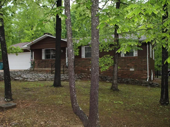 1602 Lakeshore Rd, Bull Shoals, AR 72619