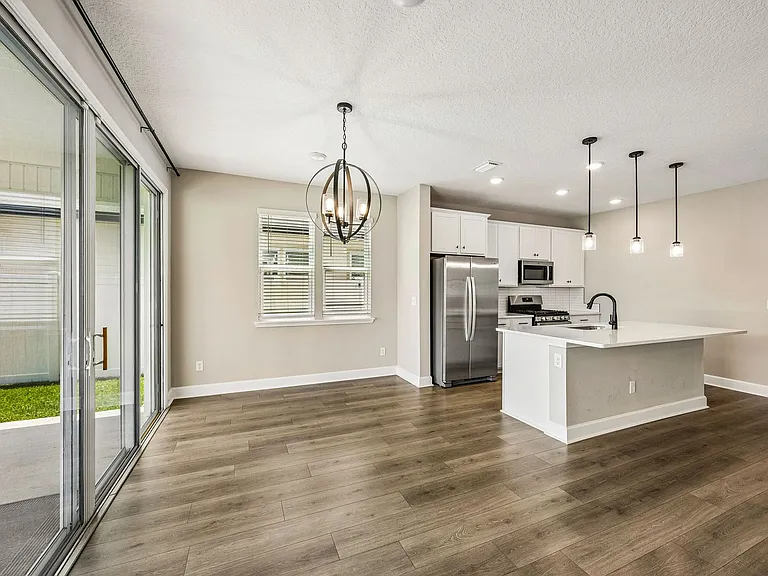 3528 Cunningham Rd — Photo 9