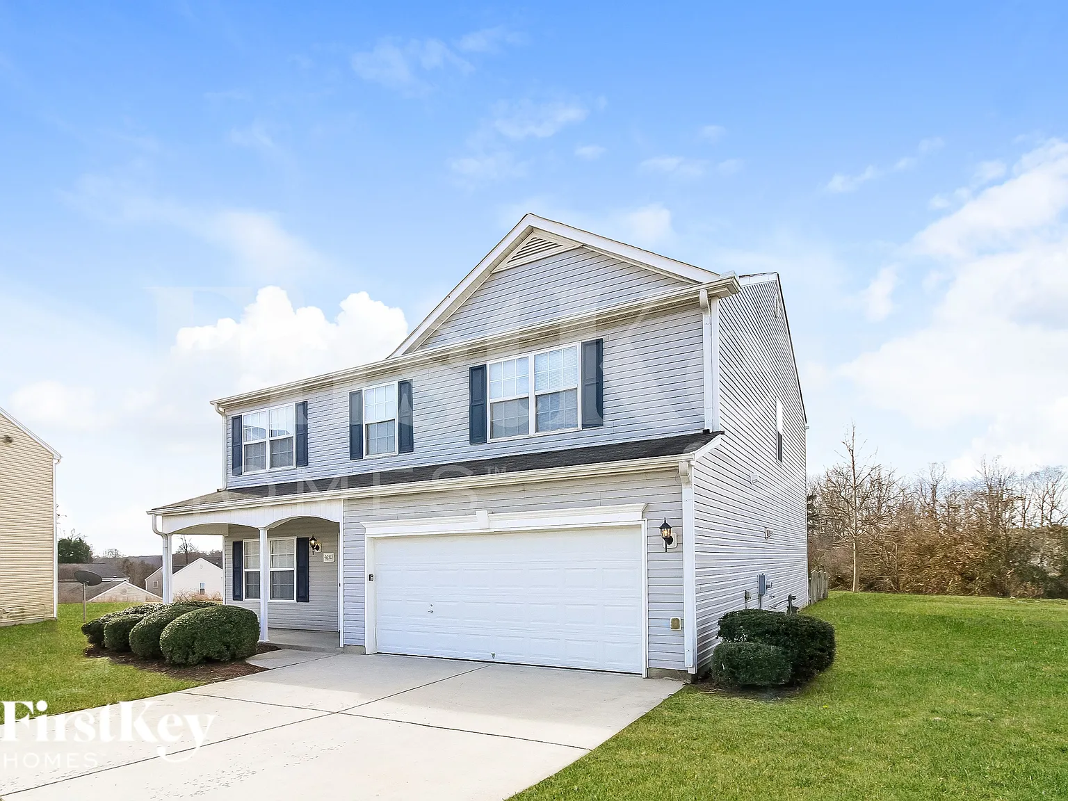 5 bed, 2.5 bath, 2690 sqft, $1,895 — Photo 2