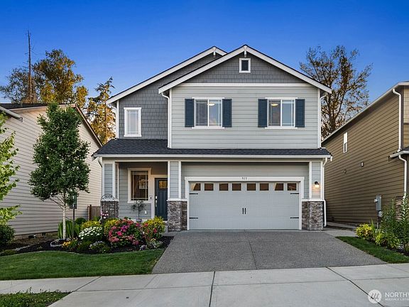 2nd image of 913 119th Avenue SE