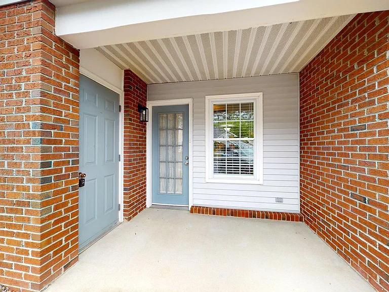 1203 Wilshire Cir — Photo 4