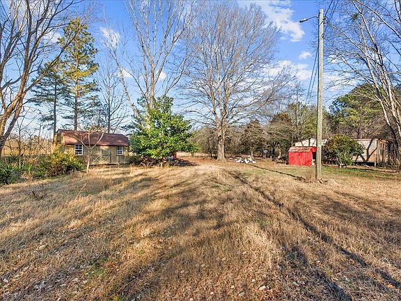 2nd image of 218 Pullen Dr