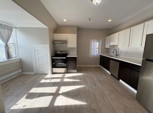 5816 Callowhill St APT 10, Pittsburgh, PA