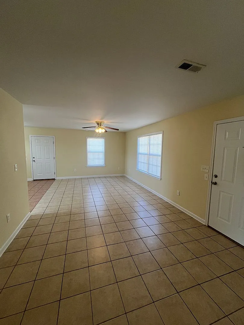 Building Photo - 3943 Greenpond Rd