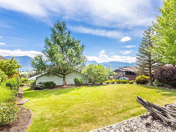 2nd image of 10050 Timberline Pl