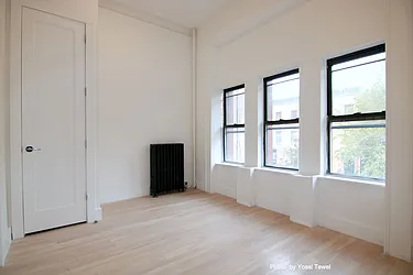 Rented by Uptown Flats LLC