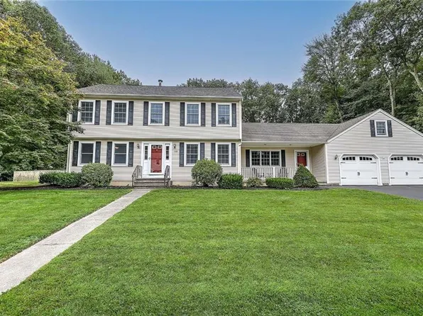 130 Hope Hill Ter, Cranston, RI 02921