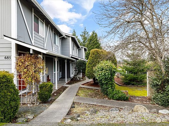 2nd image of 685 SE Ireland Street #3