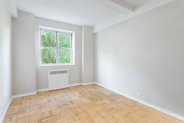 Sold by Stribling | media 9